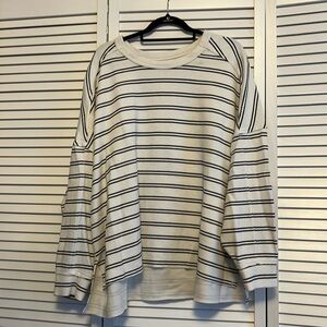 Comfortable oversized sweatshirt